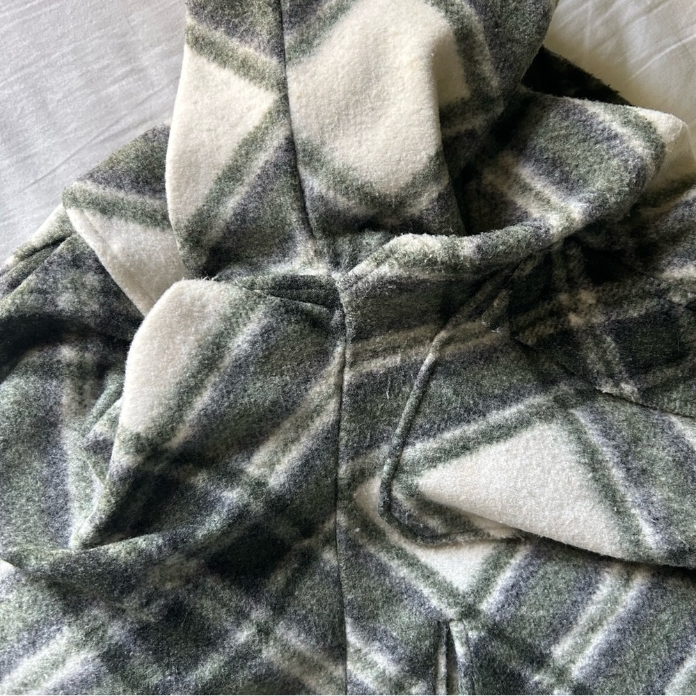 Stradivarius Women’s Green Plaid Shirt Jacket Fleece Shacket | Size L - Picture 14 of 15